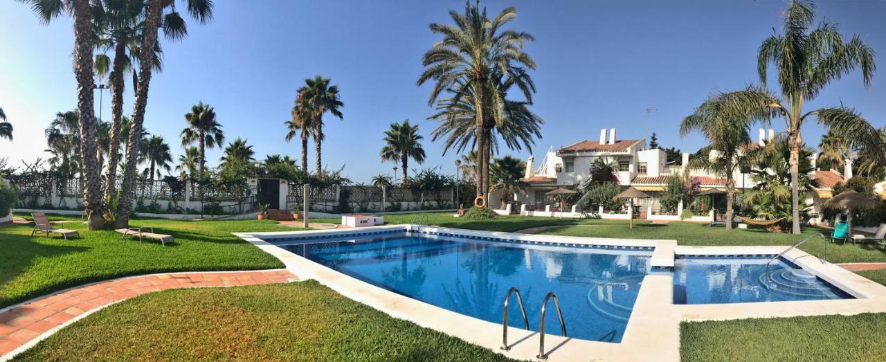 Beachfront Oasis In Costa Del Sol. Caleta de Vélez Eksteriør billede