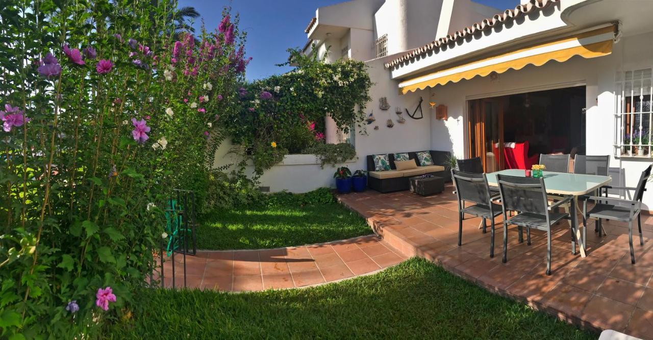 Beachfront Oasis In Costa Del Sol. Caleta de Vélez Eksteriør billede