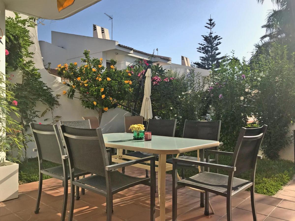 Beachfront Oasis In Costa Del Sol. Caleta de Vélez Eksteriør billede